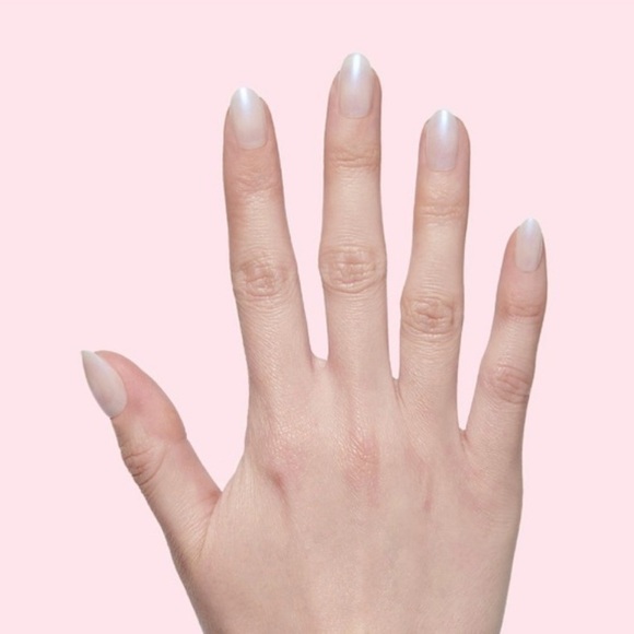 Olive & June Pink Goldfish Manicure Press-On Fake Nail Pearly White Oval Rainbow - Picture 6 of 10